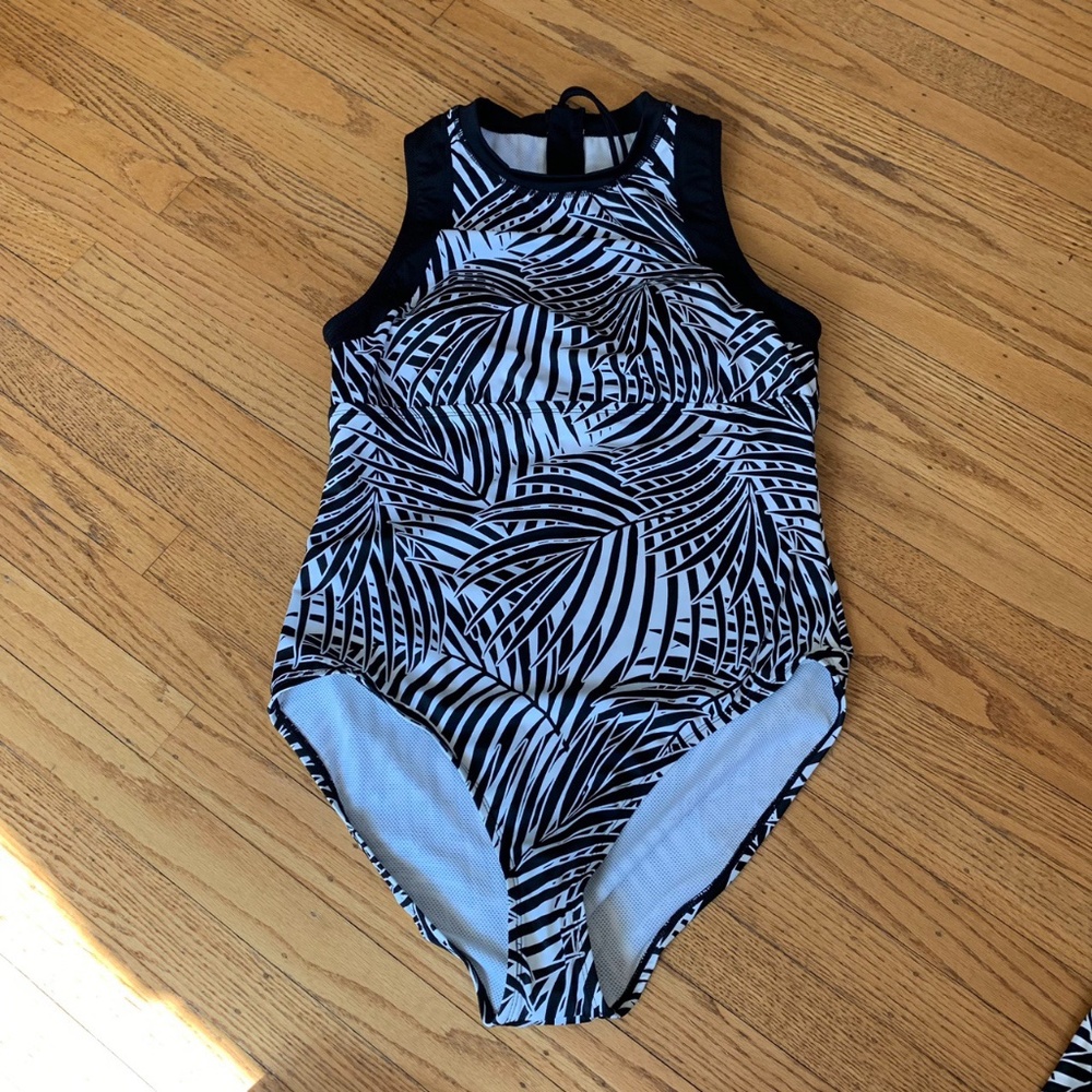 Tommy Bahama Black and White Palm Leaf Pattern One Piece Swim Suit